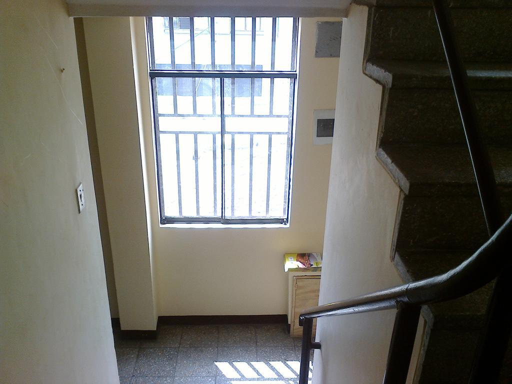 Strenua Santa Maria Suites Trujillo Exteriör bild
