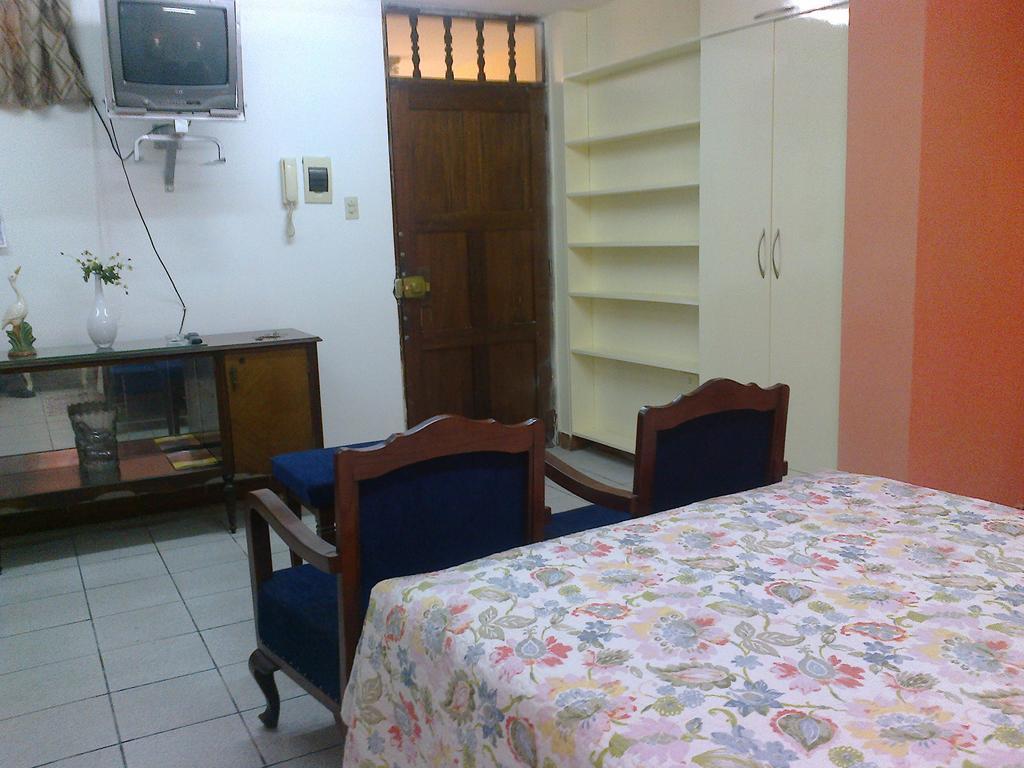 Strenua Santa Maria Suites Trujillo Rum bild