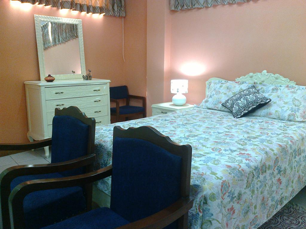Strenua Santa Maria Suites Trujillo Rum bild
