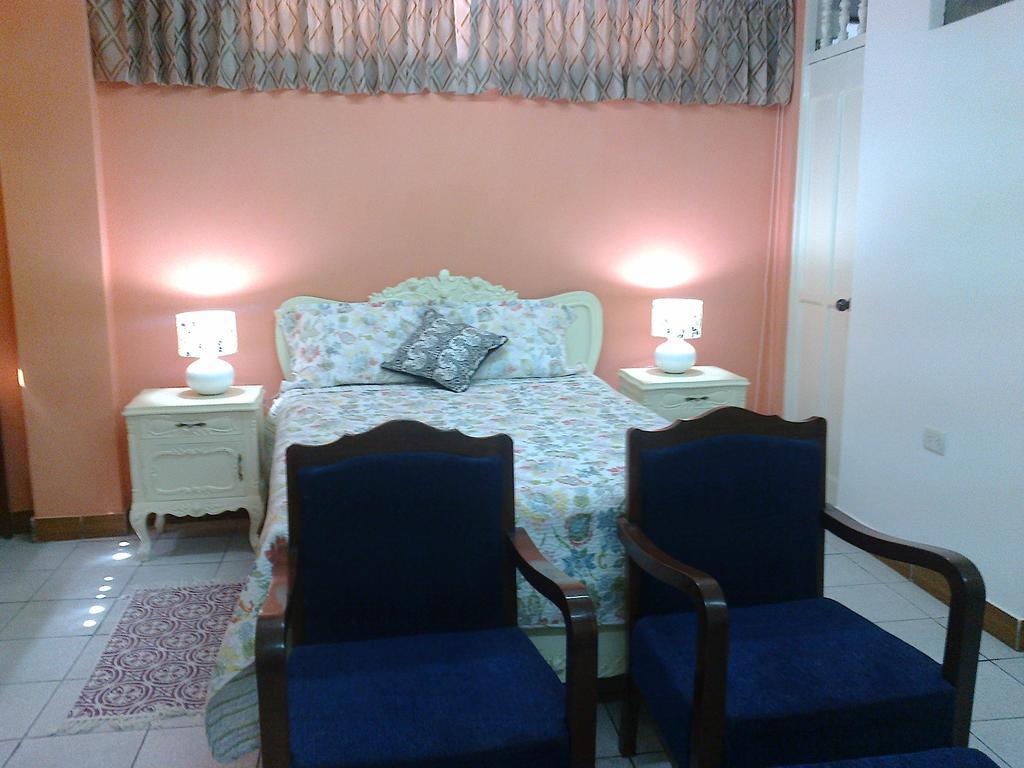 Strenua Santa Maria Suites Trujillo Rum bild