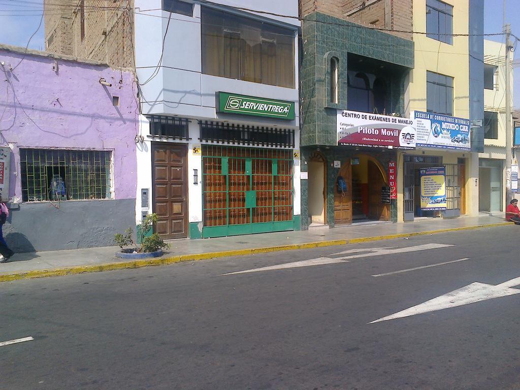 Strenua Santa Maria Suites Trujillo Exteriör bild